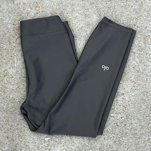 Alo yoga leggings